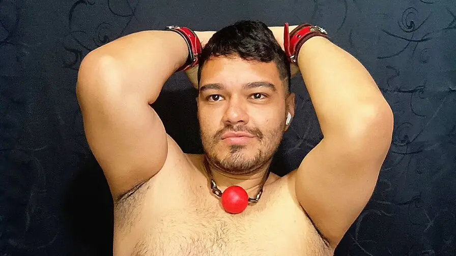 View more of AlejoWolf