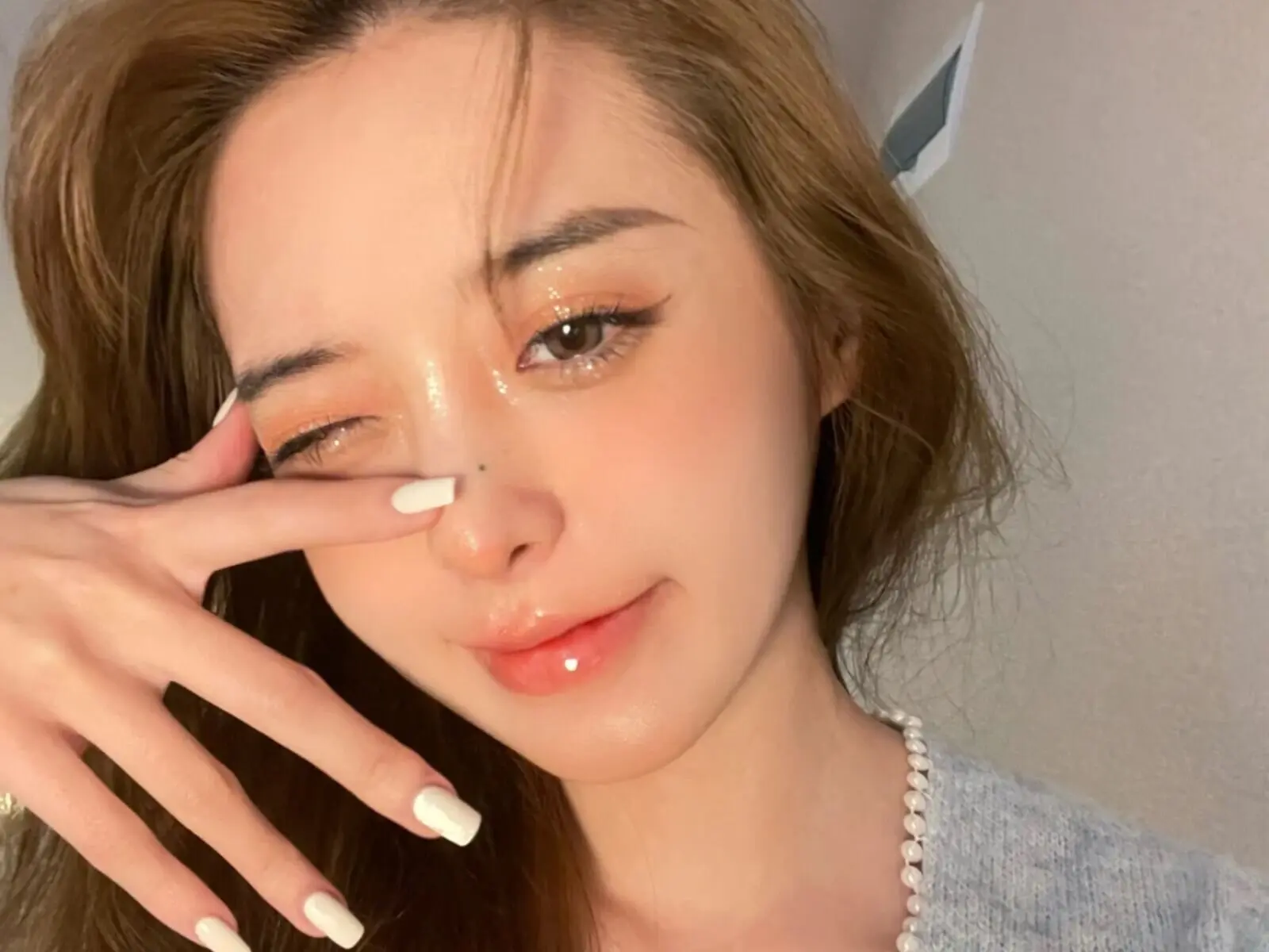 View more of Aliceli