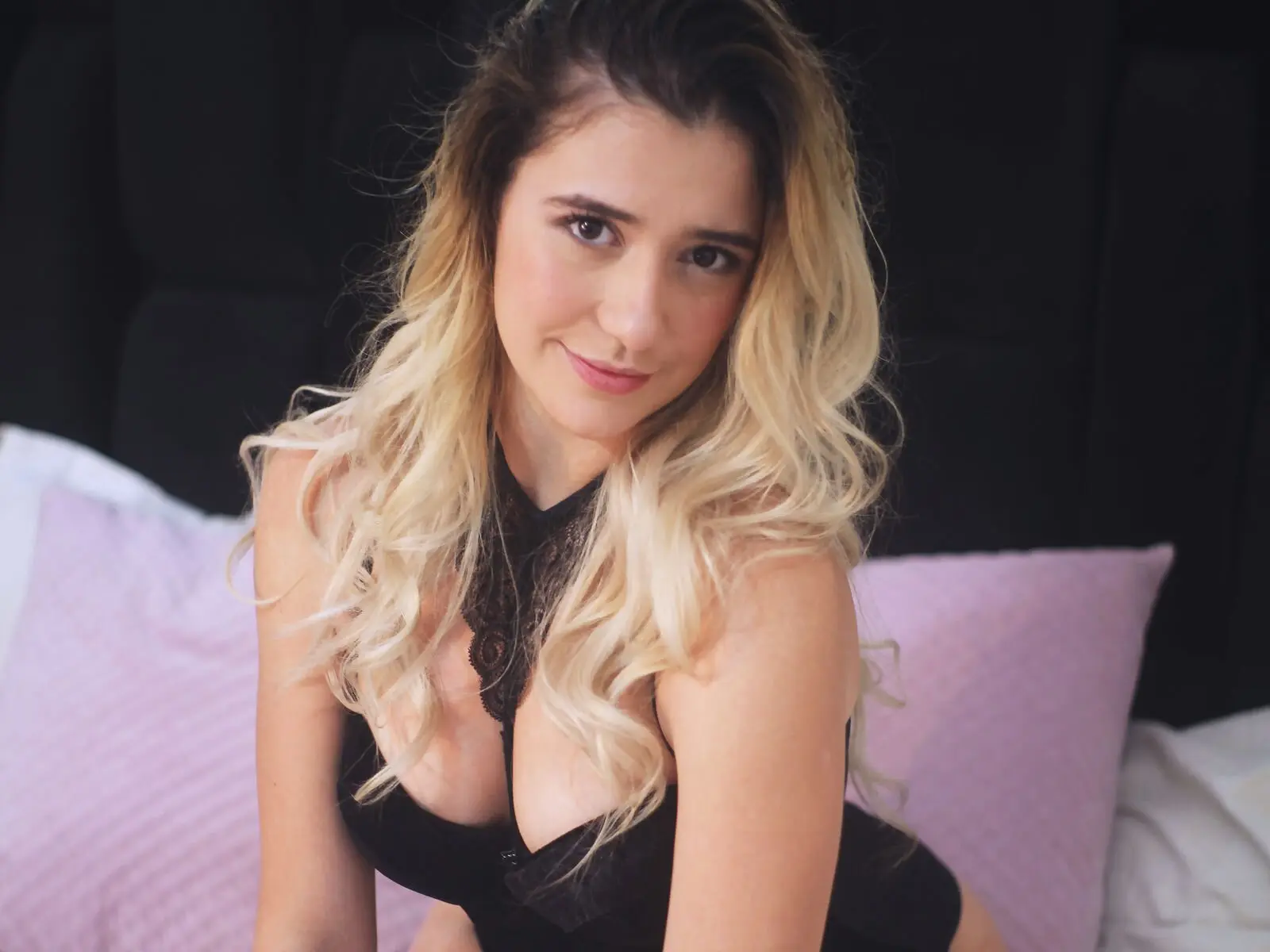 View more of AmberRicchi