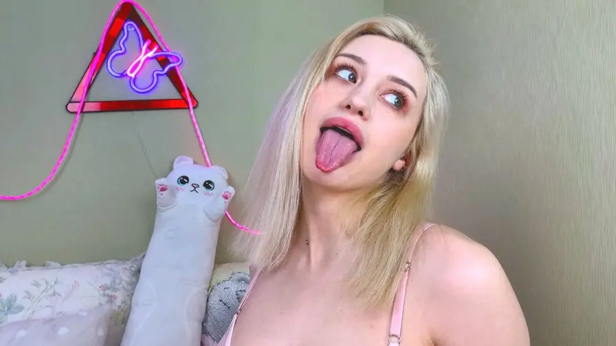 View more of AngelaNeil