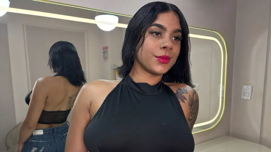 View more of CloeeMilano