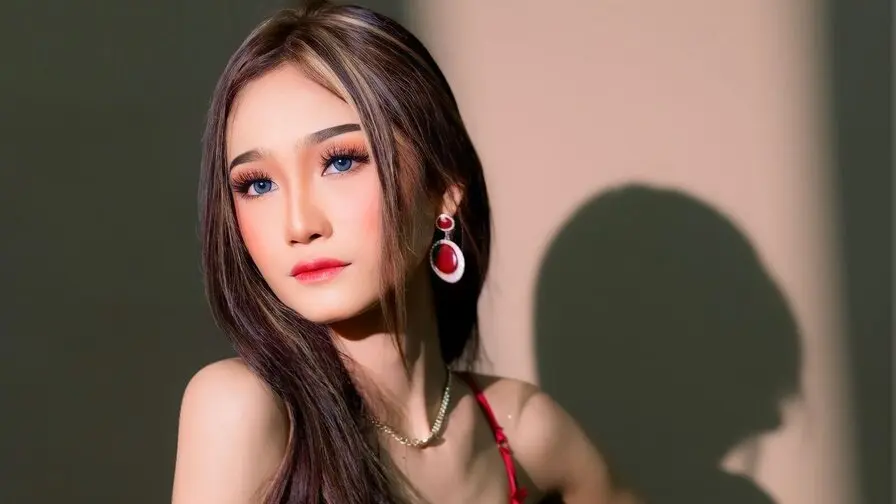 View more of EllieFox