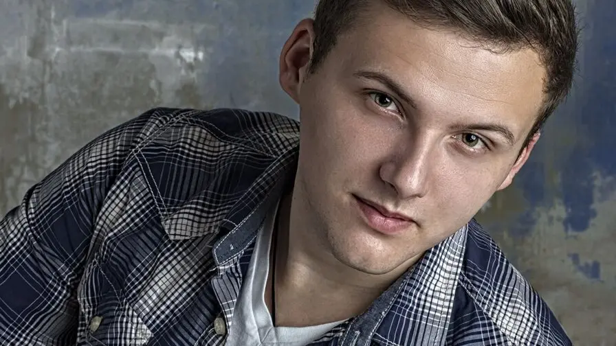 View more of Elscorpion