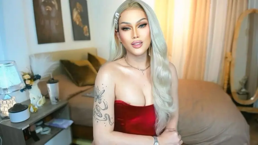 View more of EmilyHuxson