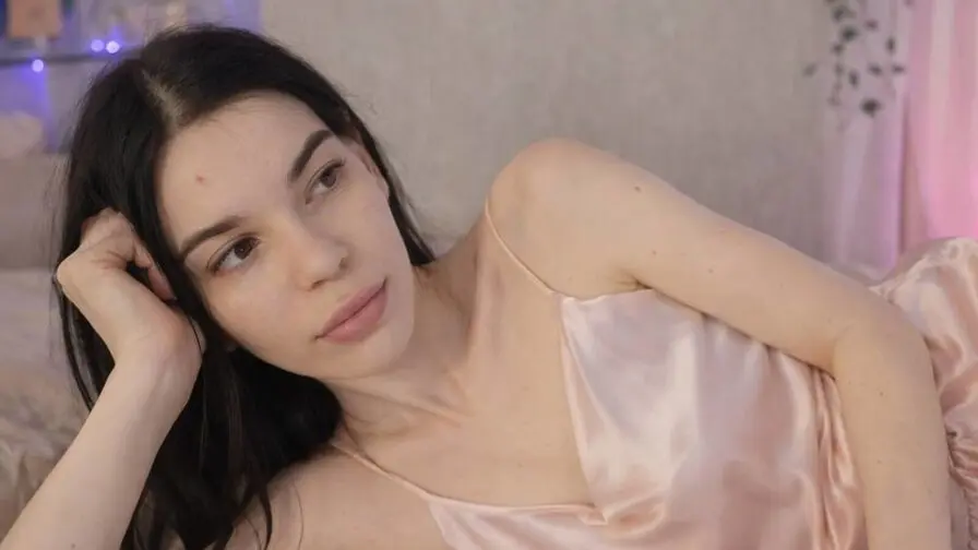 View more of HilaryFabin