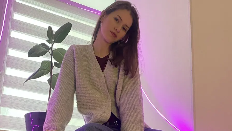 View more of HilaryYonkers