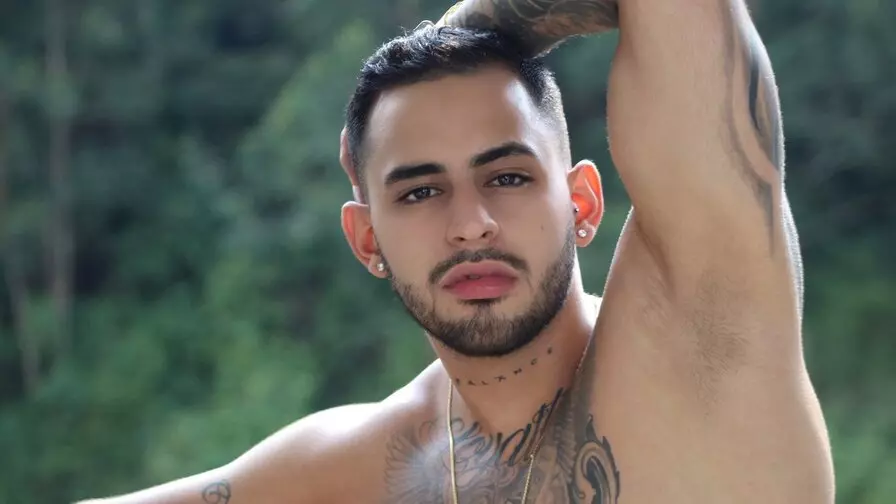 View more of JustinPocket