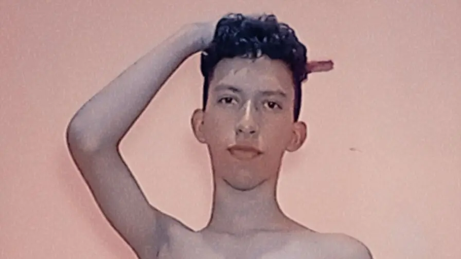 View more of LiamNoah