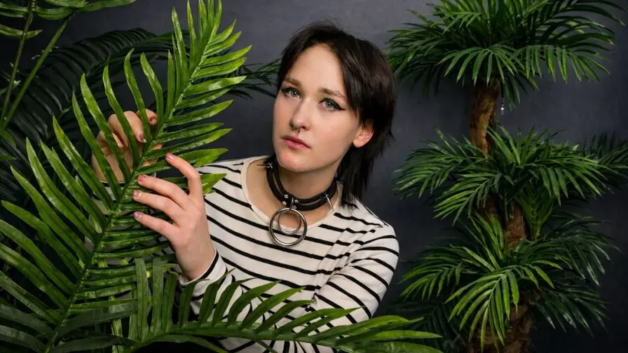 View more of LunnaBlack