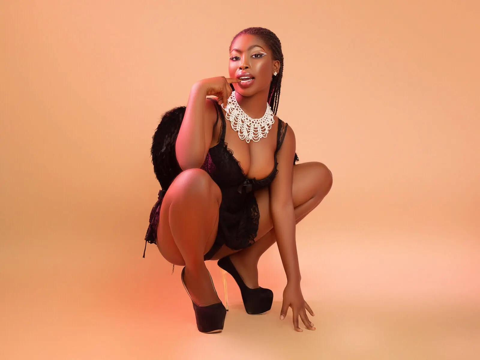 View more of NoaZara