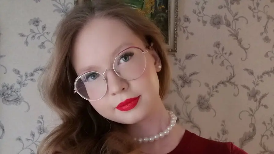 View more of RoseLovirs