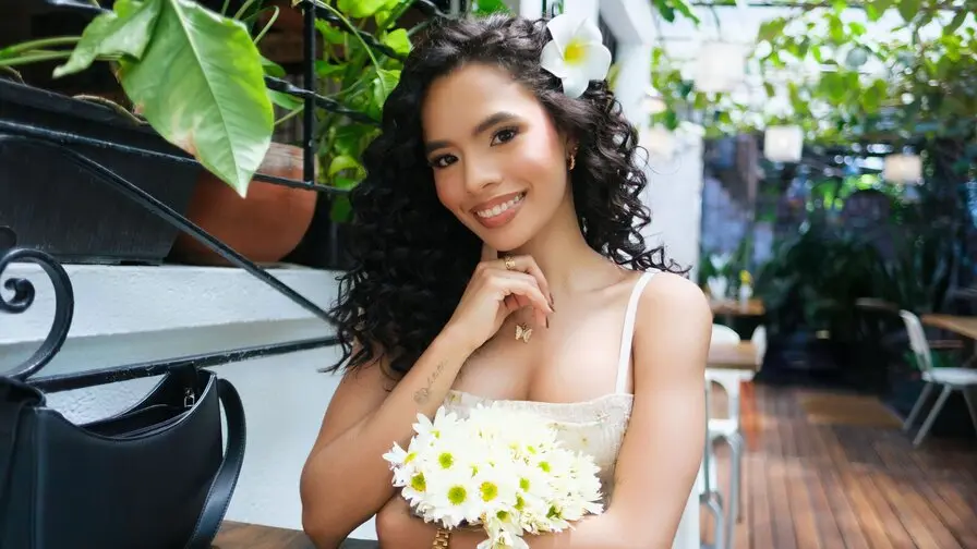 View more of SamanthaSwan