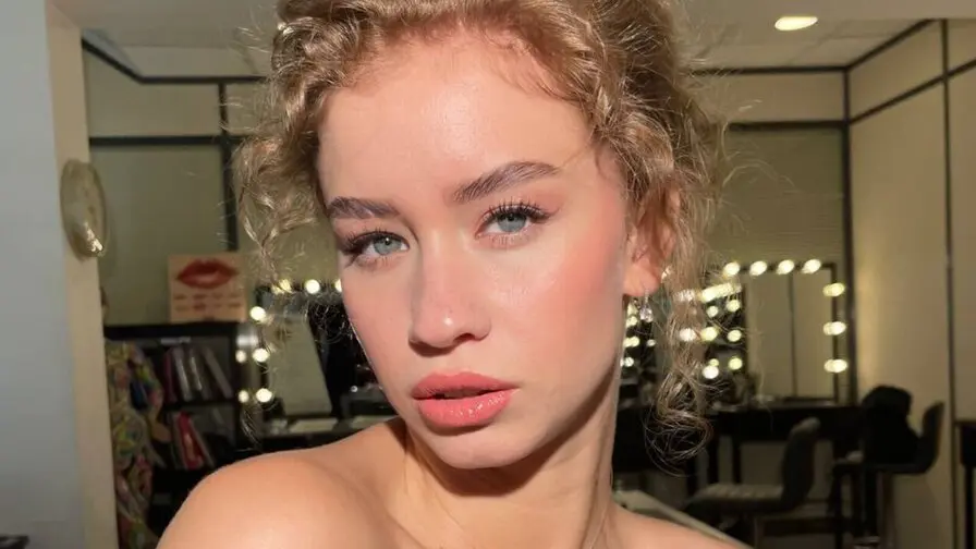 View more of SelinaOehrlein