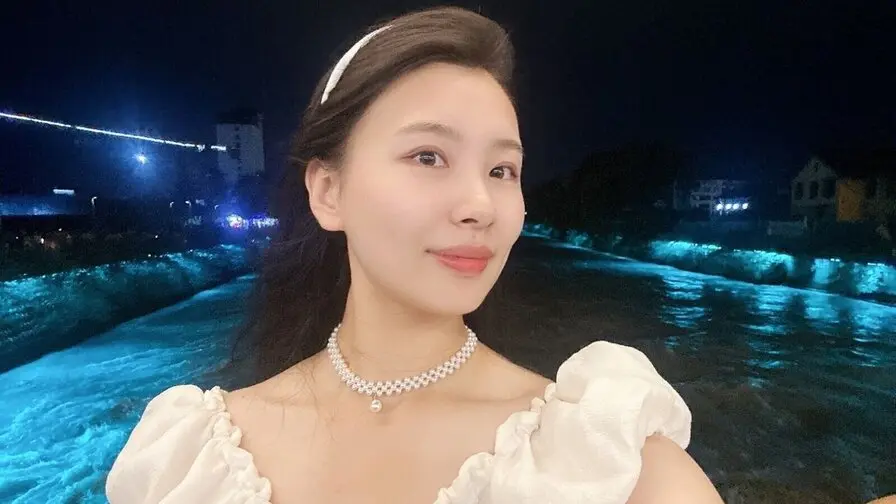 View more of WangXuemei